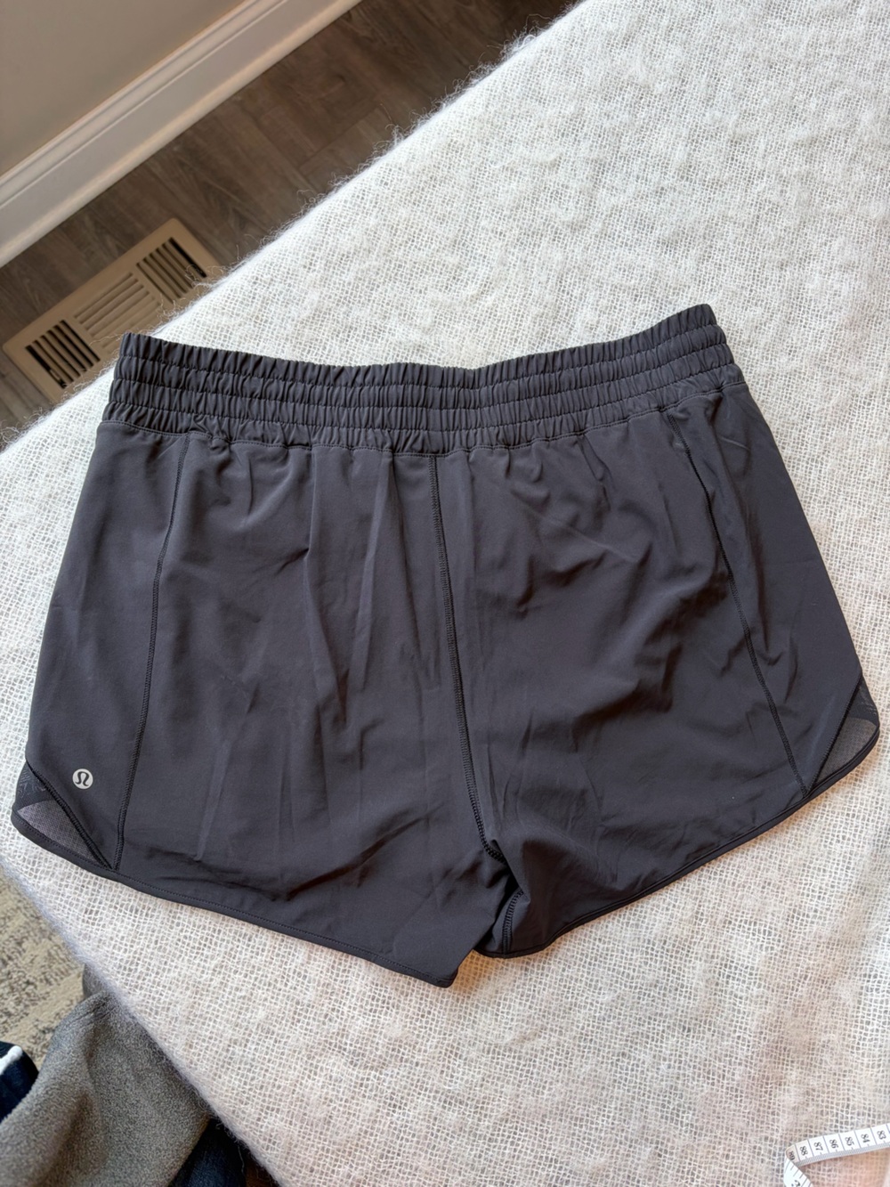 Lululemon Hotty Hot Shorts. Black. Size 12 Tall ( long)